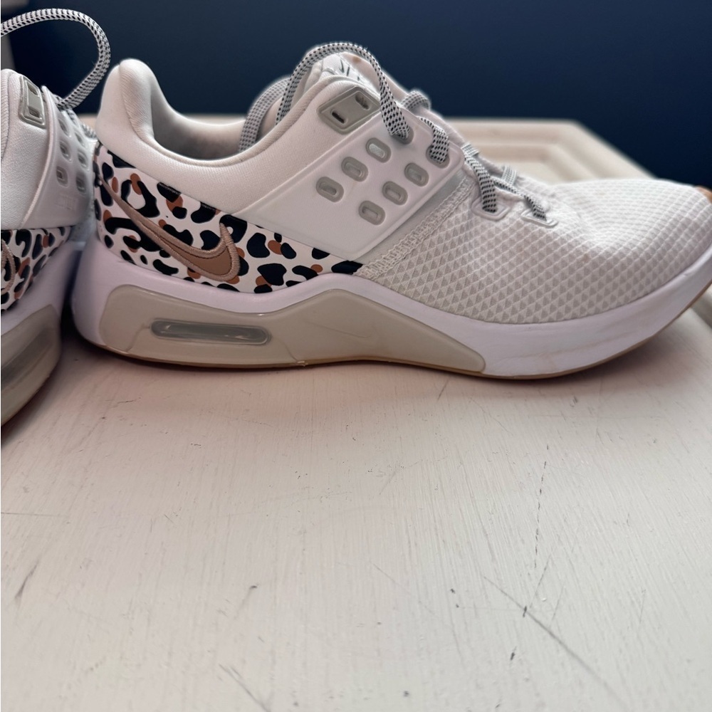 Women's Airmax White and Leopard Print Sneakers - Picture 5 of 10